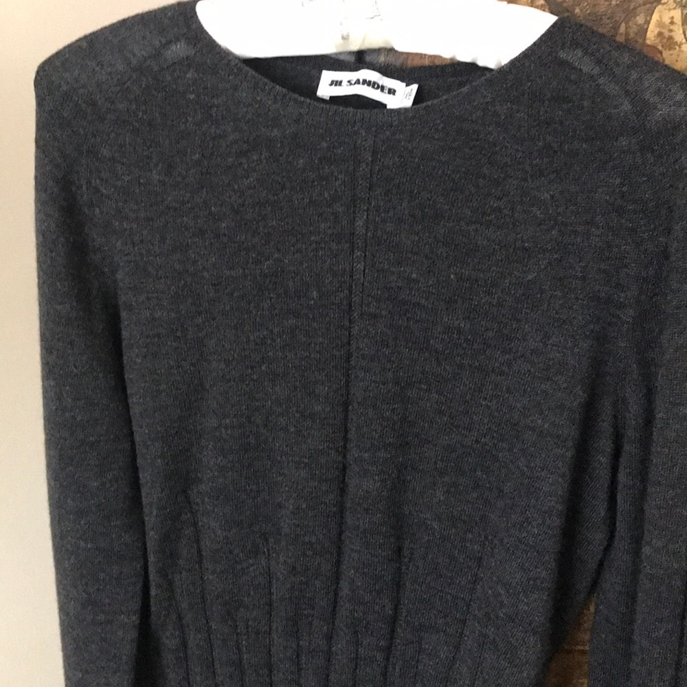 Jill Sanders charcoal gray wool sweater.